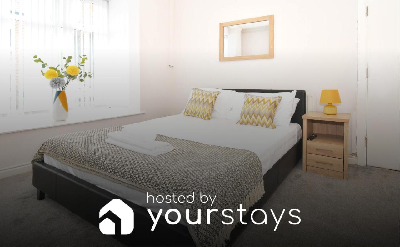 Wistaston House By Yourstays 5 Double Bedrooms And 2 Bathrooms, Great For Groups! Book Now!クルー エクステリア 写真